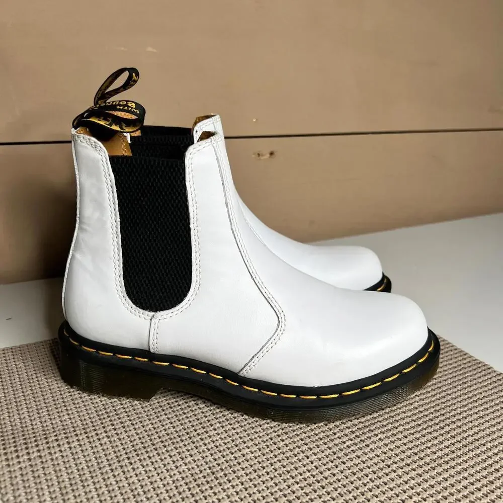 Dr. Martens 2976 White Chelsea Boots Smooth Leather Women US 6 EU 37
